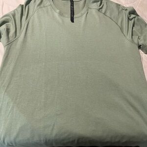 Lululemon Men's Green Shirt